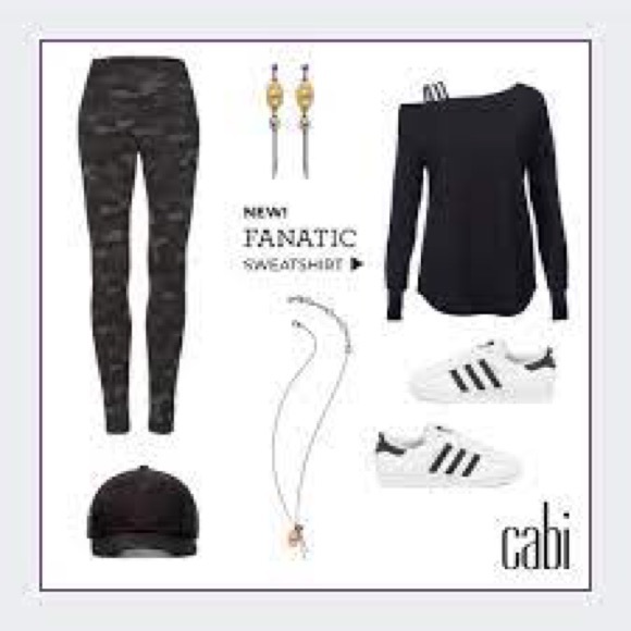 NEW listing CAbi 4047 impossible find Fanatic Sweatshirt - Picture 3 of 3
